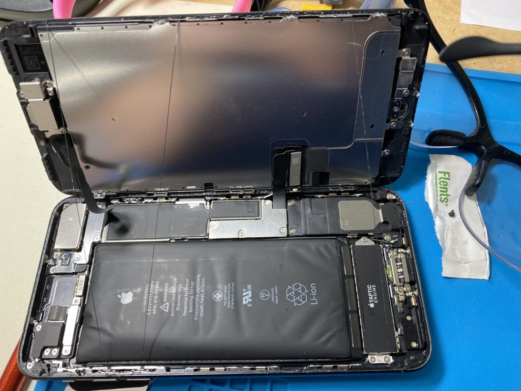 iPhone 8 repair